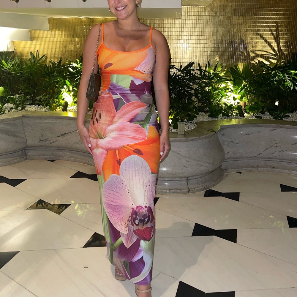 With Harper Lu Floral Maxi Dress With Spaghetti Straps View 3